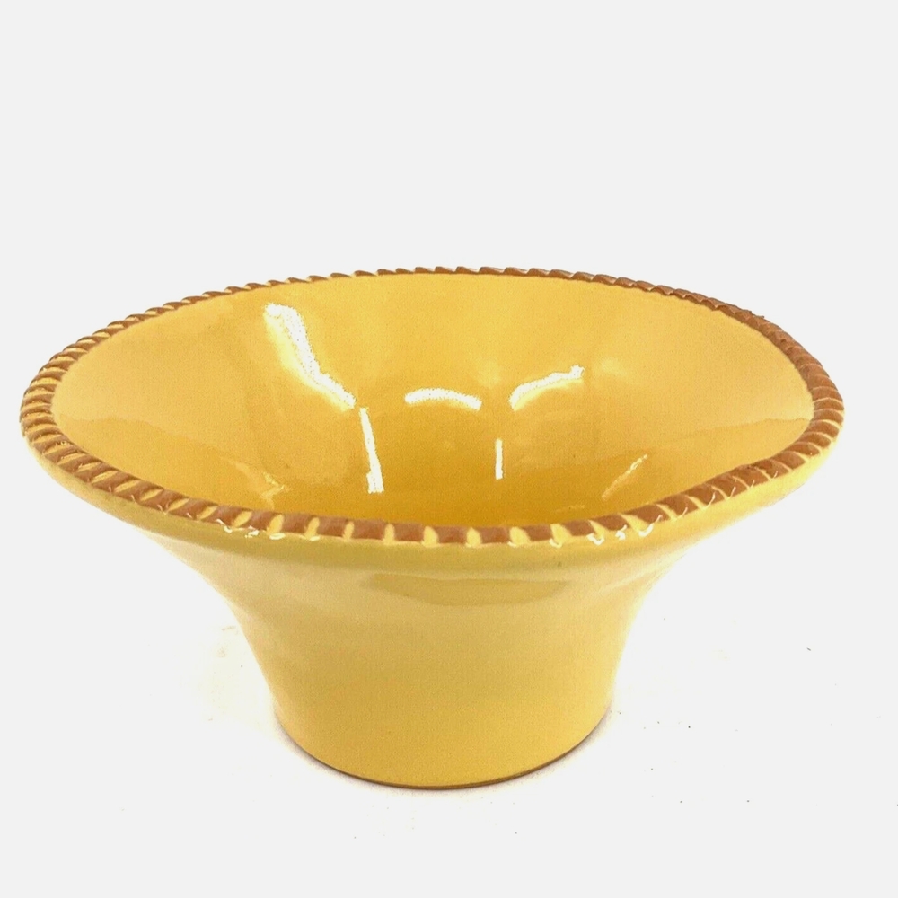 Target HOME Deep Soup Cereal Bowl Yellow 7" Italy Pie‎ Crust Edges Terracotta